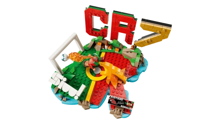LEGO Editions 43012 - Криштиану Роналду